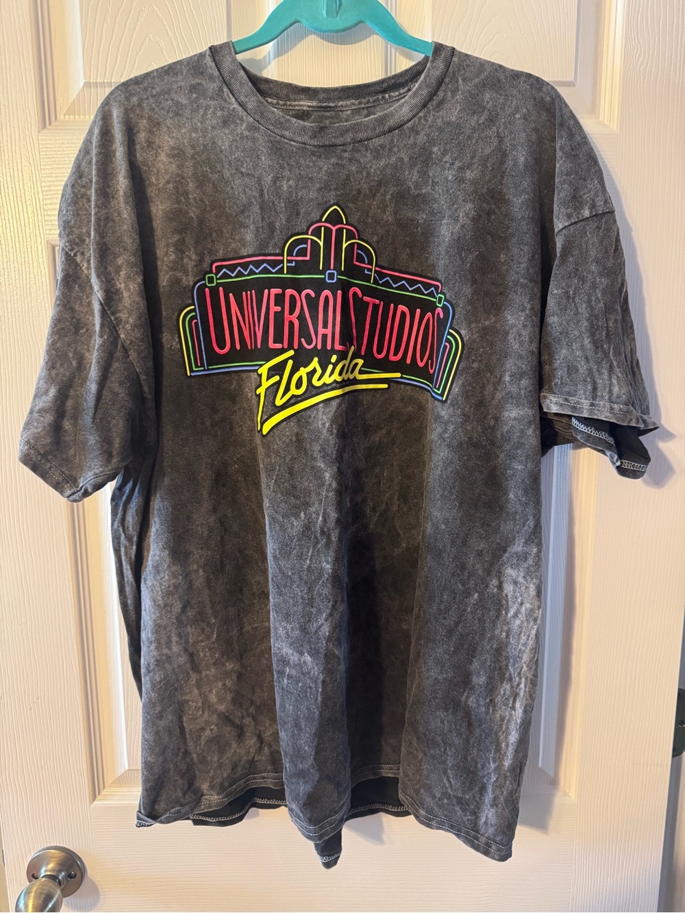 Universal Studios Vintage Tee